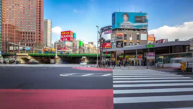 4K延时:行人拥挤在东京新宿视频素材