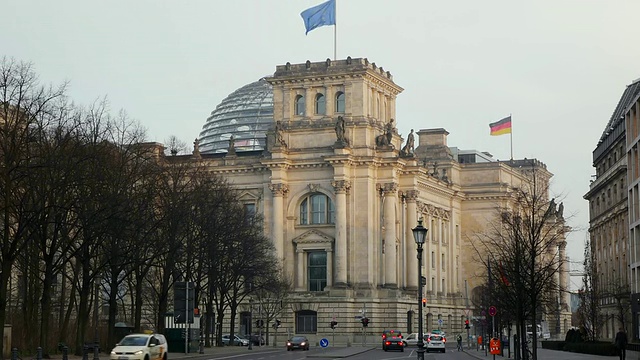 德国柏林国会大厦WS View of Reichstag Building视频素材