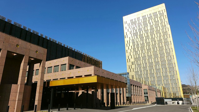 WS View of Court de justice de l'Union euro penne(欧洲联盟法院)，Kirchberg /卢森堡视频素材