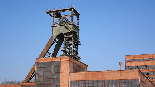 WS LA View of Museum Les miners Wendel / Petite Rosselle, Lorraine，法国视频素材