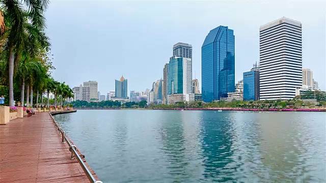 时间流逝-市景拍摄的本基提公园视频素材