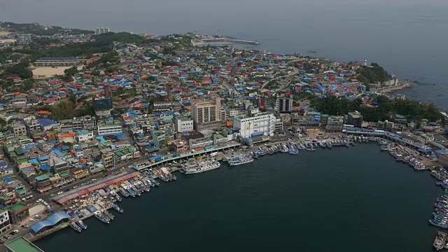 君云镇港(韩国东海岸的主要渔港之一)视频素材