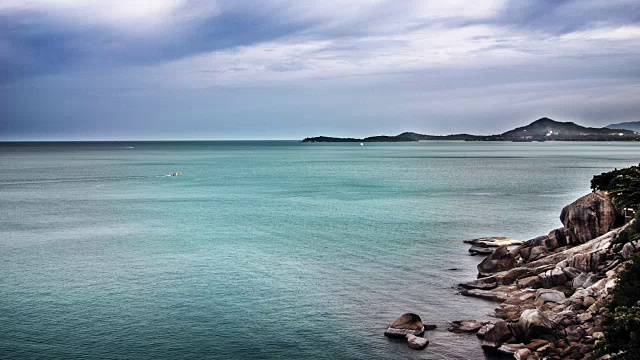 海滩和岩石视频素材