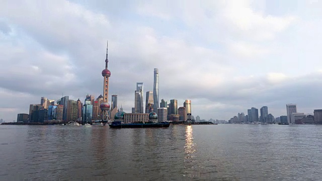 Time Lapse Shanghai Skyline /上海，中国视频素材