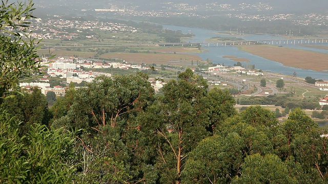 Viana do Castelo，从Monte de Santa Luzia到小镇，Limia河和大西洋视频素材