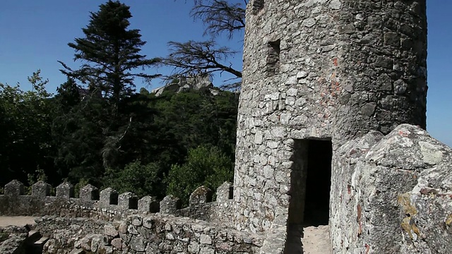 辛特拉，摩尔人的城堡(Mouros城堡)，辛特拉城堡视频素材