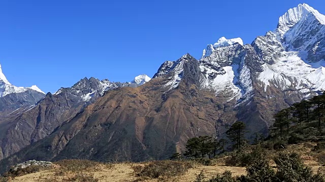 阿玛达布拉姆山，来自腾博什，喜马拉雅山脉，尼泊尔视频素材