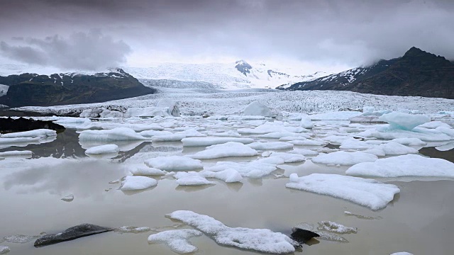 冰岛Jokulsarlon冰川景观的时间流逝视频素材