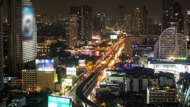 曼谷大桥夜景鸟瞰图视频素材