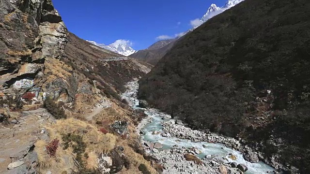 定波切关口，因贾霍拉河谷，萨加玛塔国家公园，喜马拉雅山脉，尼泊尔视频素材