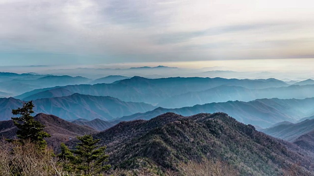 基里桑山的风景视频素材