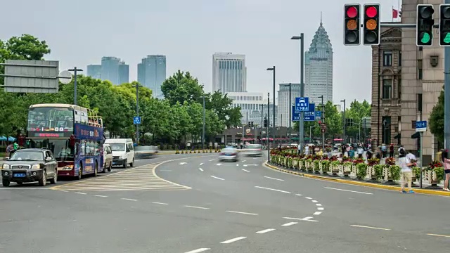 上海外滩道路交通流量，4k时光流逝，2016视频素材