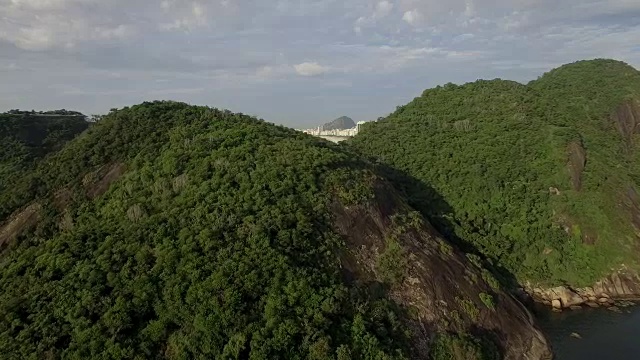 从山上俯瞰科帕卡巴纳视频素材