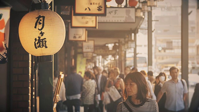 京都拥挤的街道视频素材