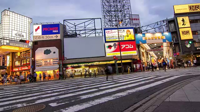 高清延时:拥挤的行人大阪大街，日本。视频下载