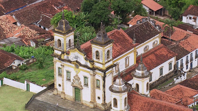 MS航拍在Sao Francisco de Assis教堂/ Minas Gerais，巴西视频素材