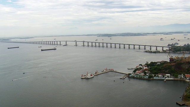 Niteroi /里约热内卢de Janeiro，巴西，WS鸟瞰图视频素材