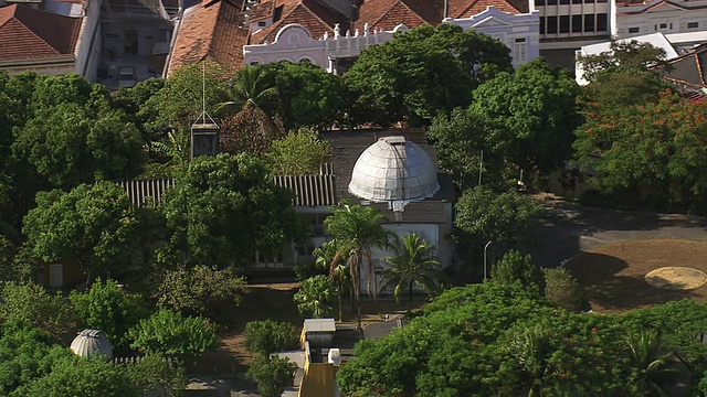 花园和房子的WS鸟瞰图/里约热内卢de Janeiro，巴西视频素材