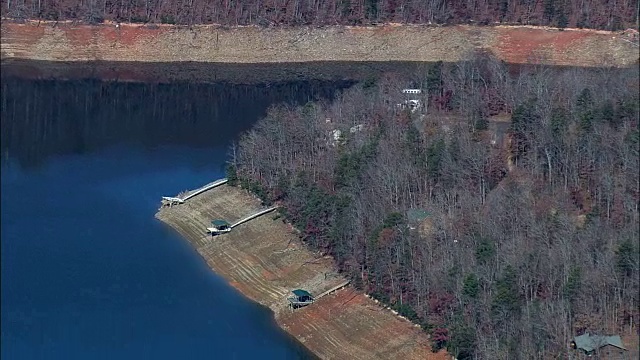 南塔哈拉峡谷从南鸟瞰-北卡罗莱纳，斯温县，美国视频素材