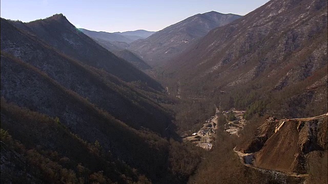 南塔哈拉峡谷从北鸟瞰-北卡罗莱纳，斯温县，美国视频素材