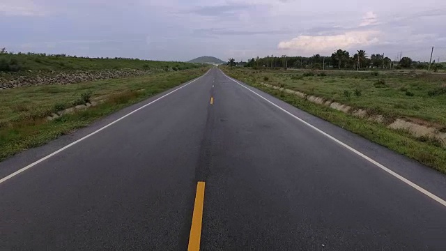 开放的道路视频素材