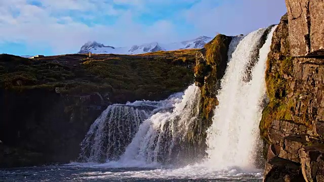 Kirkjufellsfoss 瀑布视频下载