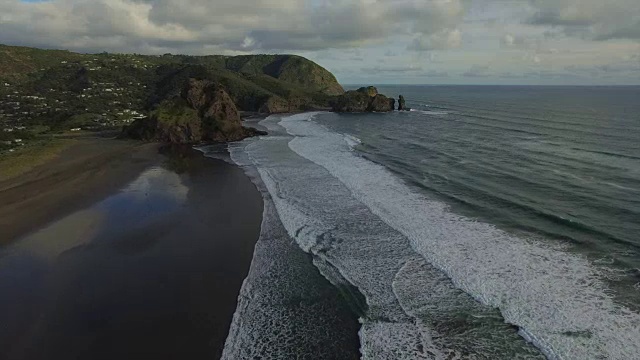 皮哈海滩-新西兰视频素材