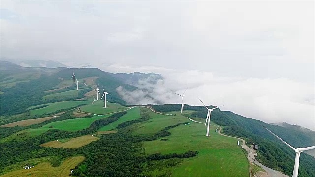 大沃利的风力涡轮机视频素材