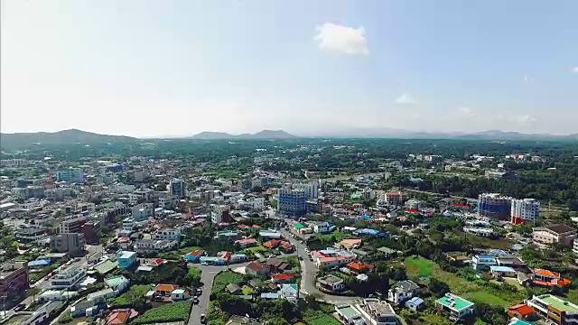 河川里村的概况视频素材