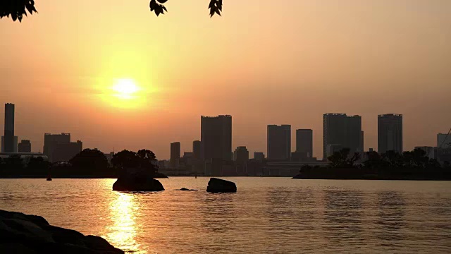 日落东京城市景观视频素材