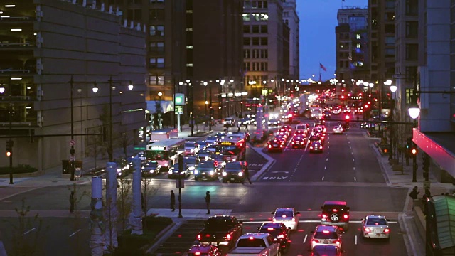 国会公园路上的芝加哥街景视频下载