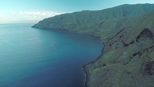 美丽的海岸线-鸟瞰图视频素材