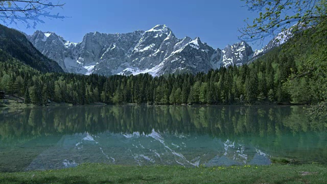 四季山湖视频素材