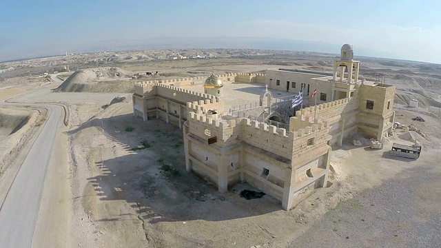 鸟瞰图，以色列约旦河西岸约旦河谷的Qasr el Yahud受洗地点视频素材