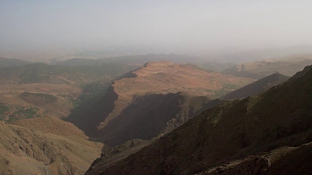 非洲摩洛哥北部山区的景色视频素材