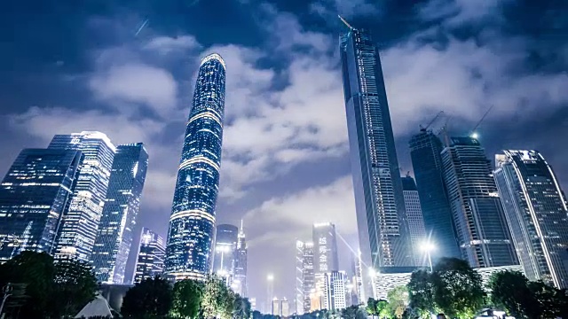 T/L ZO Urban skyscraper at Night /广州，中国视频素材