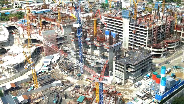 4K延时施工起重机和建筑建筑视频素材