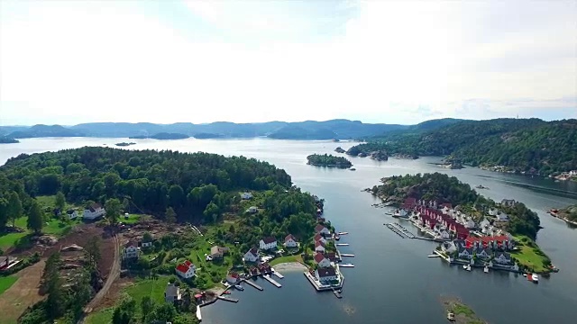 飞驰过峡湾视频素材