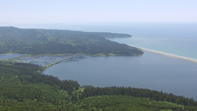 加州大泻湖的海岸线视频素材