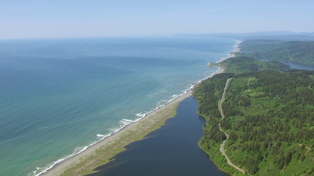 加州大泻湖的海岸线视频素材