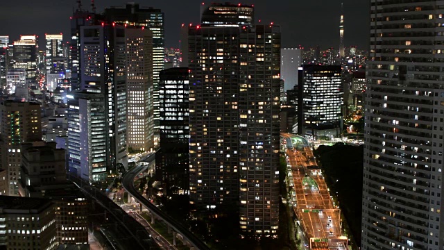 Shiodome building和Tokyo SKyTree Light视频素材