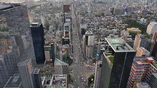 鸟瞰图江南城市景观与江南大道视频素材