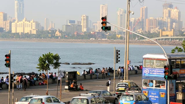 孟买印度海上驾驶城市天际线旅游交通视频素材