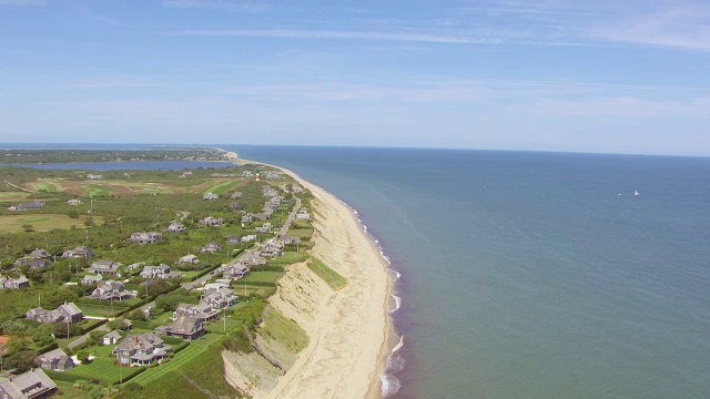 美国马萨诸塞州南塔克特海岸附近的桑凯蒂头灯的WS AERIAL POV海景视频素材