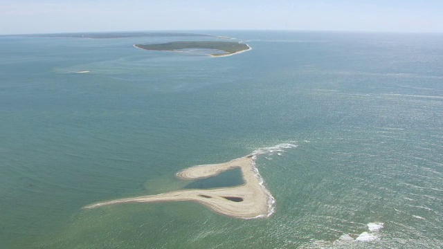 美国马萨诸塞州马斯科吉特岛/南塔克特岛的WS AERIAL POV海景视频素材