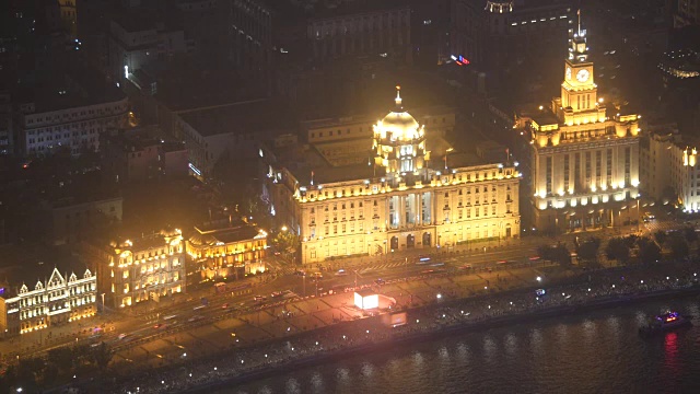 外滩夜景鸟瞰图，上海城市地标视频素材