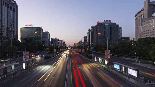 时间流逝——城市公路夜间交通视频素材