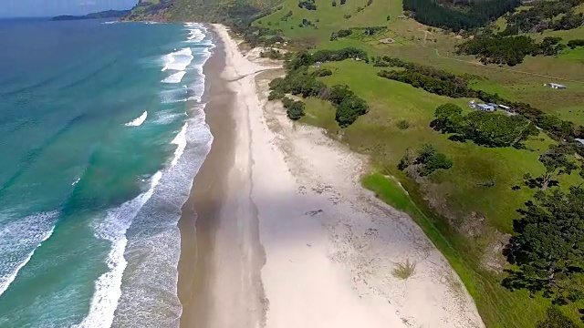 Pakiri海滩高架景观奥克兰北部。视频下载