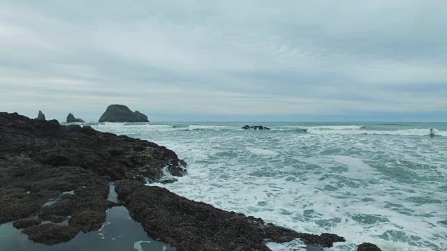 海浪撞视频素材