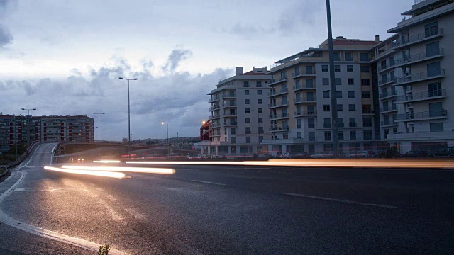 里斯本公路上的夜幕视频素材